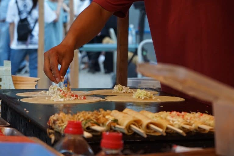 Tekiya Street Vendors: Facing Prejudice, a Need to Exist